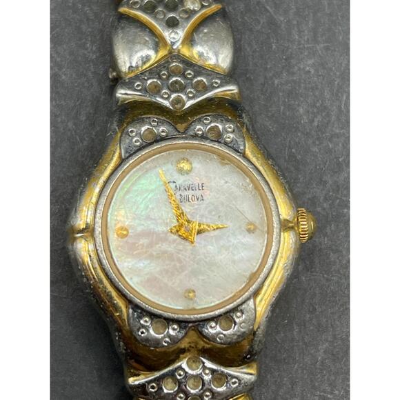 Vintage Caravelle By Bulova Two-Tone 19mm Quartz Women's Watch MOP Dial 7.25-7.5 - Picture 5 of 13